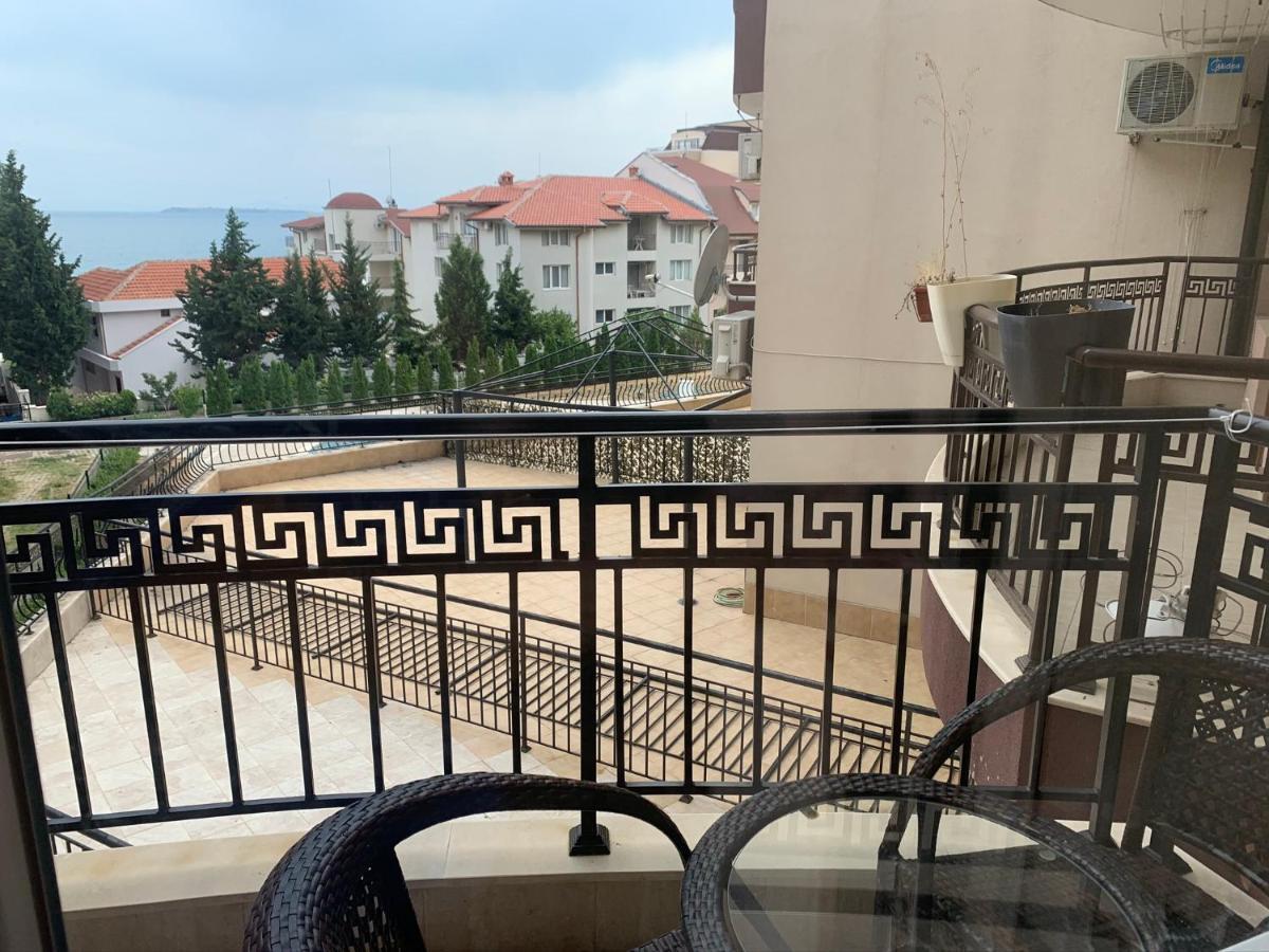 Marina Bay Apart Saint Vlas Sveti Vlas Exterior foto