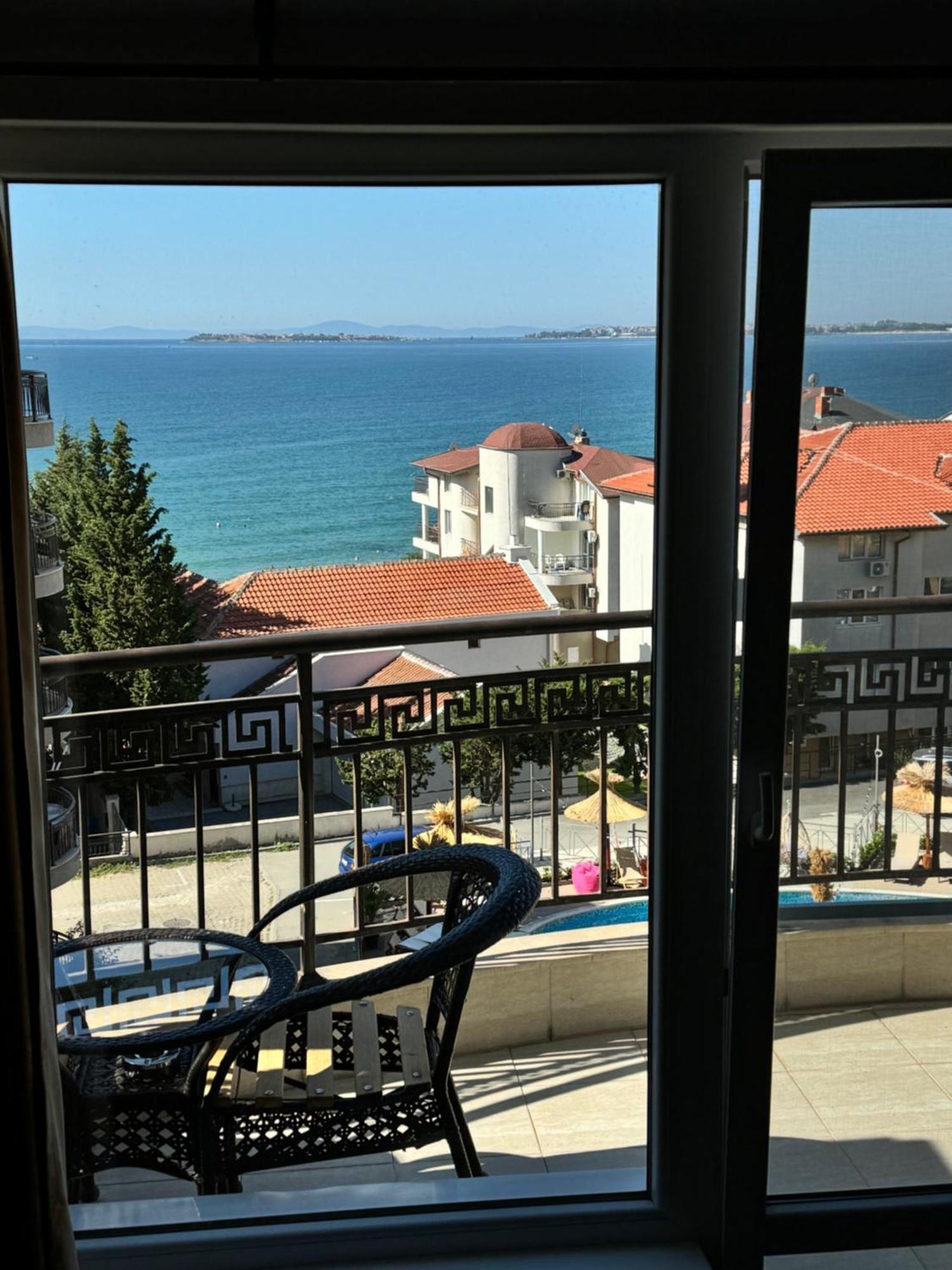 Marina Bay Apart Saint Vlas Sveti Vlas Exterior foto